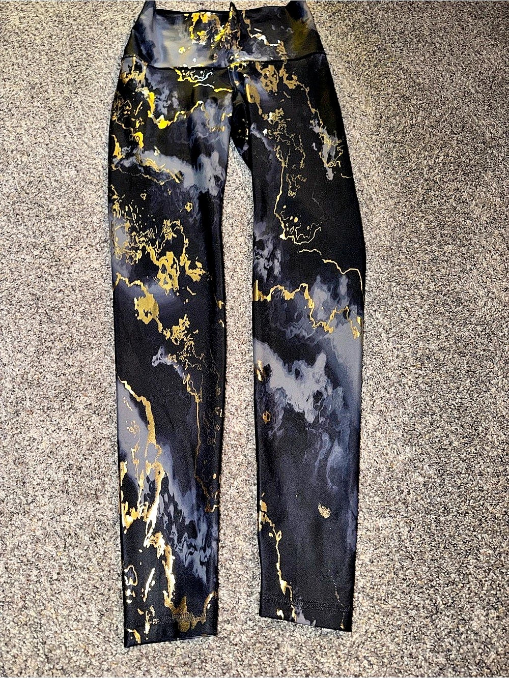 Express Abstract Straight Leg Pants in Black & Gold Size Small